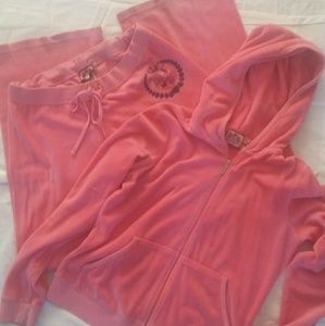 Juicy couture sweat suit